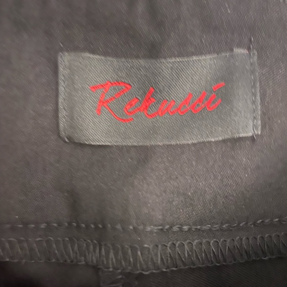 Plus Size Rekucci Black Capris - Picture 4 of 5